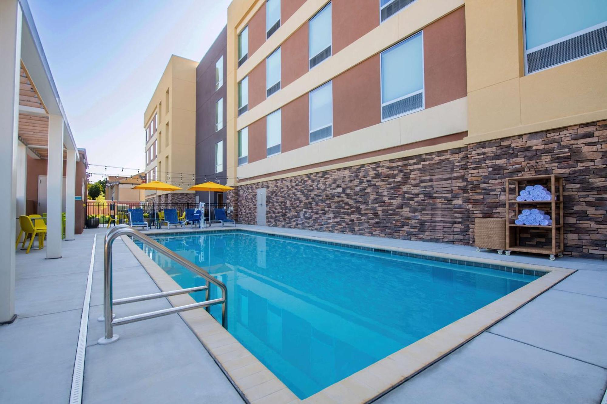 Home2 By Hilton 3*